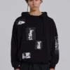 Sudadera con capucha y parche «Devoted» negra
