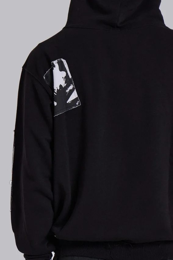 Sudadera con capucha y parche «Devoted» negra