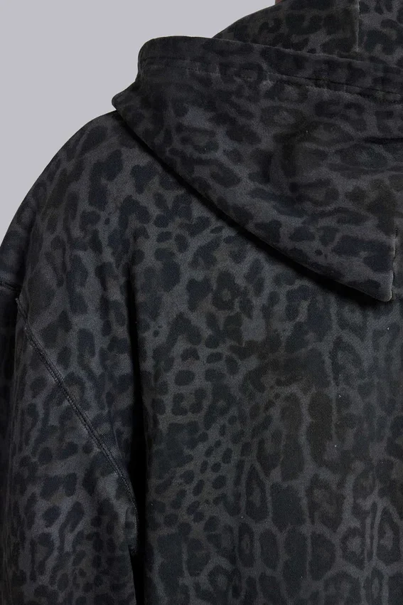Sudadera Monster Hoodie de leopardo en gris carbón