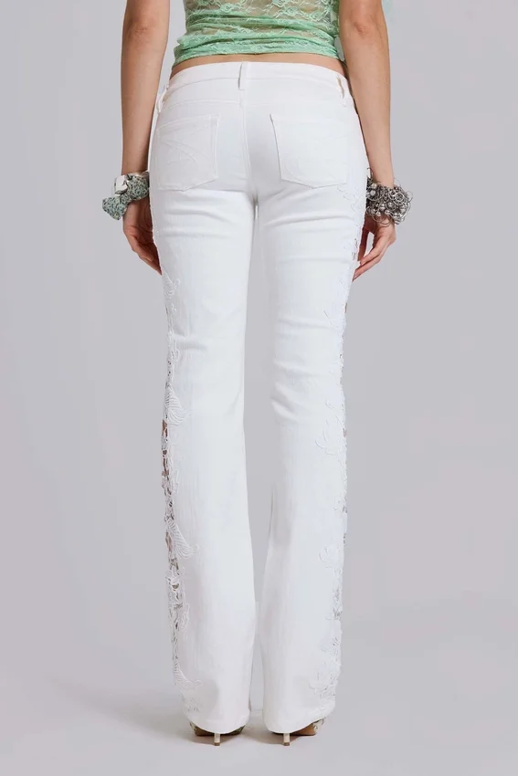 Vaqueros acampanados Lace Cooper