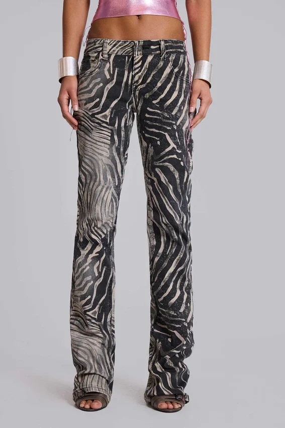 Vaqueros Bootcut Cooper de Leona con estampado de cebra