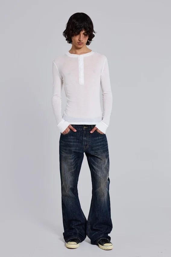 Vaqueros bootcut Jude Bootcut con pliegues en color índigo