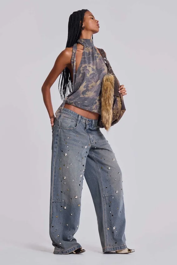 Vaqueros Colossus Jeans con tachuelas atornilladas