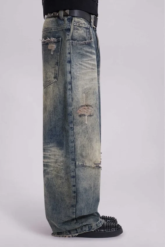 Vaqueros Colossus Jeans de talle bajo y efecto desgastado