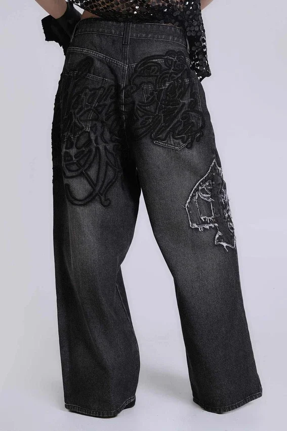 Vaqueros Colossus Jeans XL negros con bordado en relieve