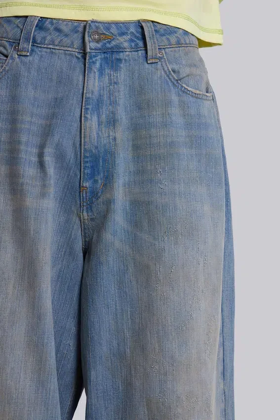 Vaqueros Colossus XL con efecto slub y lavado claro
