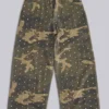 Vaqueros Colossus XL con tachuelas y estampado de camuflaje