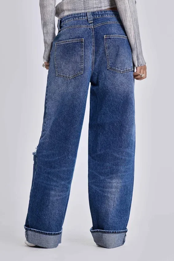 Vaqueros «Sonic» en lavado azul vintage