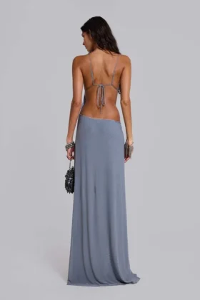 Vestido largo asimétrico con pedrería cosida a mano «Brisa»