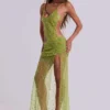 Vestido largo asimétrico «Stellar» con pedrería cosida a mano en color lima