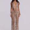 Vestido largo de croché «Vida» con espalda descubierta y conchas