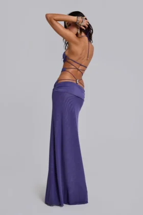 Vestido largo de tirantes «Amara» con ribetes metálicos