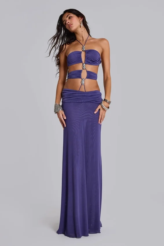 Vestido largo de tirantes «Amara» con ribetes metálicos