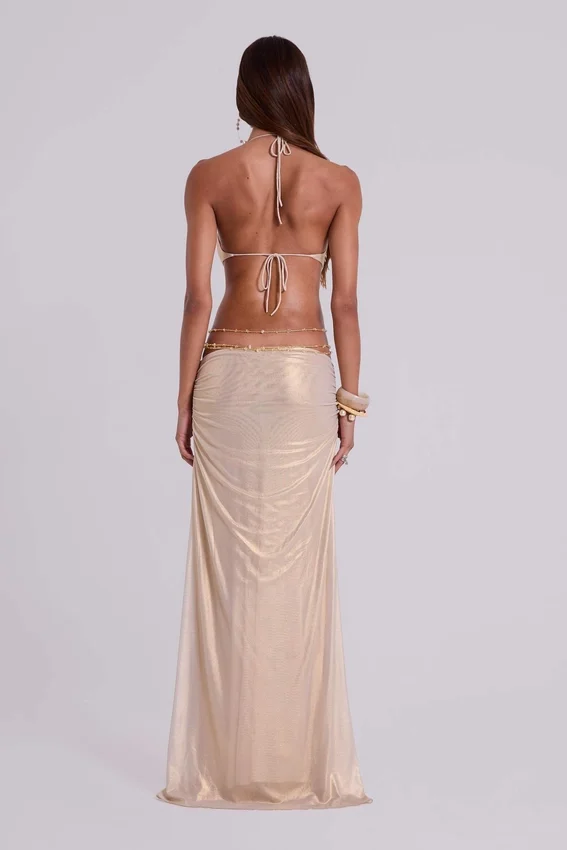 Vestido largo sin espalda «Vida» en dorado
